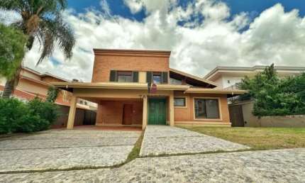 Imperdível casa em condomínio à venda em Campinas-SP, no bairro Loteamento Residencial Barão do Café: 4 quartos, 4 suítes, 1 vaga de garagem, 400m².