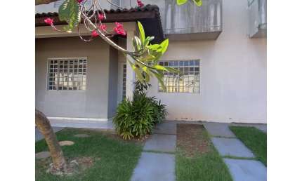 VENDO!!  CASA EM CONDOMÍNIO SOBRADO 03 QUARTOS SENDO 01 SUÍTE