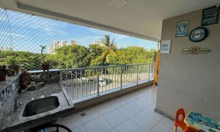 Vista Patamares - Patamares Vista Apartamento 2/4 suíte Varanda 67m²