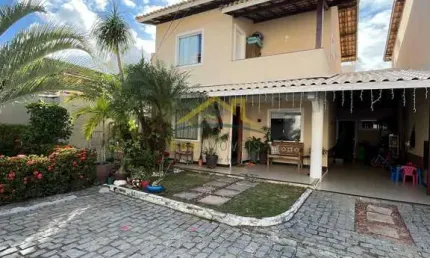 Lauro de Freitas Casa em Condomínio 4/4 Área Gourmet