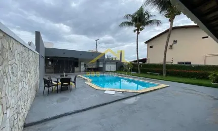 Lauro de Freitas  Casa em Condomínio 4/4 reformada baixouu 1.150.000