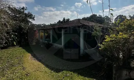 Chácaras à venda – 2.260 m² com piscina e casa em ponunduva, cajamar