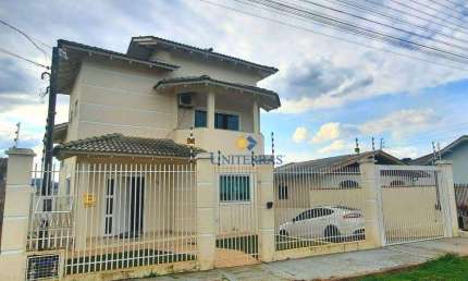 Sobrado com 3 dormitórios à venda, 213 m² por R$ 990.000,00 - Triângulo - Lages/SC