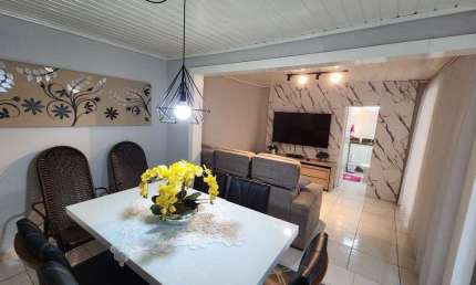 Casa com 5 dormitórios à venda, 280 m² por R$ 620.000,00 - Fazendinha - Curitiba/PR
