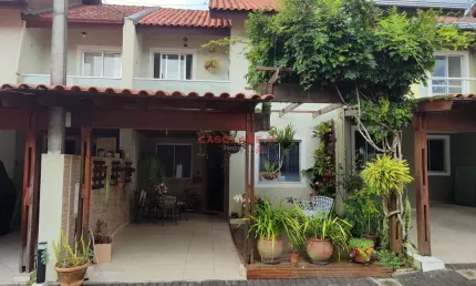 Casa com 3 quartos à venda na rua frei tarcísio mastena, 403, santa felicidade, curitiba, 74 m2 por r$ 640.000