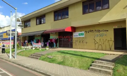 Sala comercial para alugar na Avenida Manoel Ribas, 6771, Santa Felicidade, Curitiba por R$ 3.000