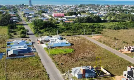 Terreno à venda na Rua Miramar, 102, Jardim Raiante, Arroio do Sal