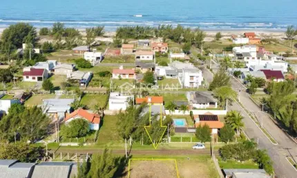 Terreno à venda na Rua Agenor Silveira Lopes, 307, Praia Torres Sul, Arroio do Sal