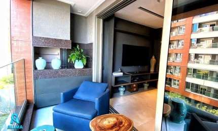 Apartamento com 3 quartos à venda na Comte Constantino Nicolau Spyrides, 4152, Agronômica, Florianópolis por R$ 4.450.000