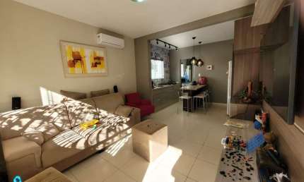 Casa com 3 quartos à venda na Serraria, São José  por R$ 680.000