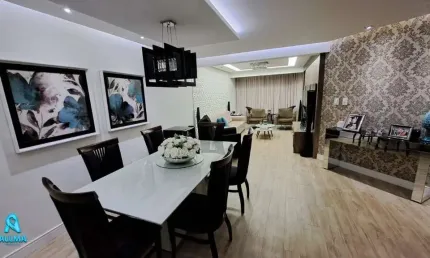Apartamento com 3 quartos à venda no Kobrasol, São José  por R$ 838.000