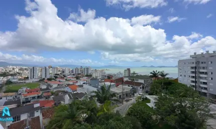 Apartamento com 2 quartos à venda no Estreito, Florianópolis 