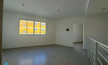 Prédio para alugar no Estreito, Florianópolis  por R$ 11.000