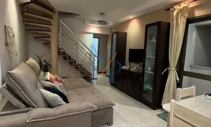 Linda cobertura com 4 quartos no Jardim Satélite - Excelente localização, 2 minutos do Shopping Vale Sul