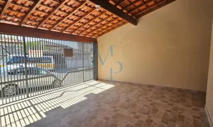 Excelente casa assombladada, nunca habitada - ótima localização, ficando a 7 minutos do shopping oriente