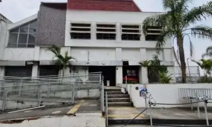 Prédio com 1 sala à venda na Rua Victório Santim, 95, Vila Carmosina, São Paulo