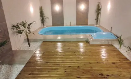 Casa com 3 quartos à venda na Rua Paranaguá, 8410, Centro, Matinhos por R$ 720.000