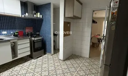 Casa em condomínio fechado com 3 quartos à venda na Avenida São Paulo, 4411, Granja Olga I, Sorocaba por R$ 950.000