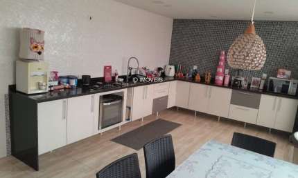 Casa com 3 quartos à venda na Rua São Gabriel, 02, Jardim Paraná, Sorocaba, 218 m2 por R$ 450.000