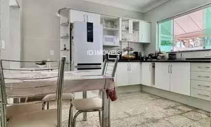 Casa em condomínio fechado com 4 quartos à venda na Avenida Três de Março, 200, Residencial Villazul, Sorocaba, 230 m2 por R$ 1.350.000