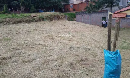 Terreno comercial à venda na Rua Benedito Ferreira Telles, 983, Jardim Simus, Sorocaba por R$ 574.000