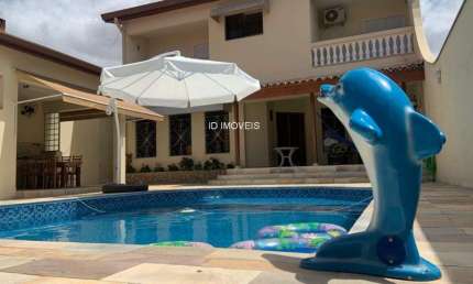 Casa com 4 quartos à venda na Rua Paula Ney, 941, Centro, Votorantim, 348 m2 por R$ 850.000