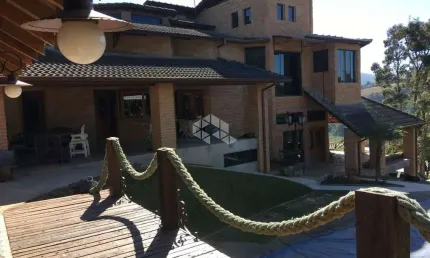 Chácara com 3 dormitórios à venda, 1070 m² por R$ 1.900.000,00 - Lago da Cantareira - Mairiporã/SP