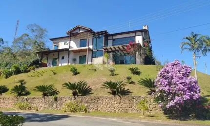 Chácara com 4 dormitórios à venda, 1076 m² por R$ 2.800.000,00 - Canada Village - Mairiporã/SP
