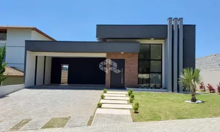 Casa com 3 dormitórios à venda, 220 m² por R$ 1.800.000 - Condominio Figueira Garden - Atibaia/SP