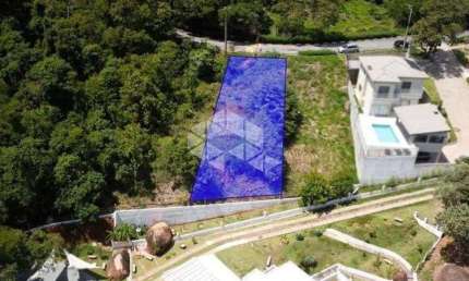 Terreno com 608 m, a venda por 300.000,00 no bairro Clube da montanha-Atibaia