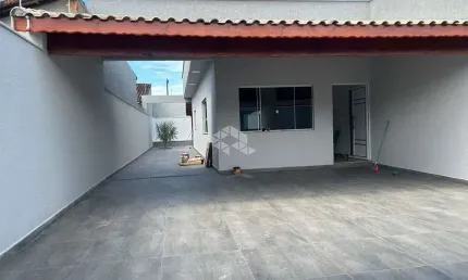 Casa Nova localizada  na Rua Nelson Rodrigues Valente - Itanhaém