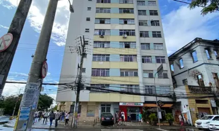 Apartamento a venda com bela vista 03 quartos, 01 Suite, 03 Banheiros poente em Salvador-Ba