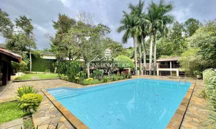 Casa com 4 quartos à venda no Jardim Colonial, Carapicuíba  por R$ 2.800.000