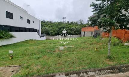 Terreno à venda no Sítio Boa Vista, Cotia  por R$ 179.990