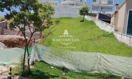 TERRENO  ABAIXO DO PREÇO NA GRANJA VIANA EM CONDOMÍNIO COM LAZER DE CLUBE