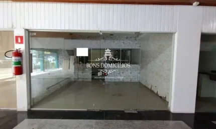 Ponto comercial para alugar na Vila Santo Antônio, Cotia  por R$ 2.500