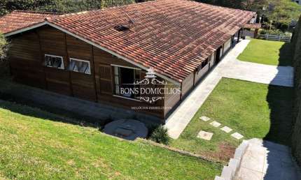 REFÚGIO COM VISTA PRIVILEGIADA: CASA TÉRREA PRÉ-FABRICADA EM MADEIRA - CASEMA