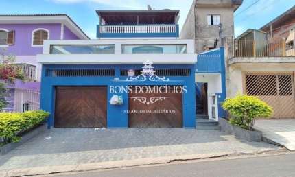 Casa com 3 quartos para alugar no Jardim do Engenho, Cotia  por R$ 5.500