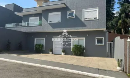 Casa com 4 quartos à venda na Vila Santo Antônio, Cotia  por R$ 1.390.000