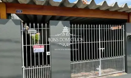 Casa Térrea Á Venda02 dormitórios - 78m² - Jardim Sabiá