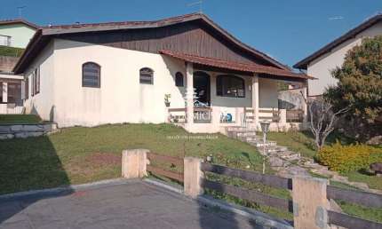 OPORTUNIDADE!!! CASA 3 SUITES TERRENO ESPAÇOSO CONDOMINIO NA GRANJA VIANA