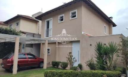 Casa a Venda 03 dormitórios - 135m² - Próximo ao CT do São Paulo