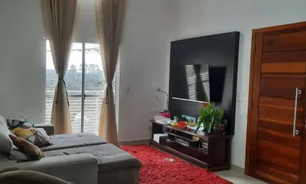 Casa Ampla com 3 dormitórios sendo 2 suítes no Villa Deste, um dos condomínios mais procurados da região.