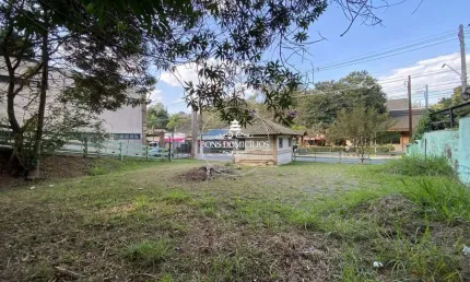 Maravilhoso lote COMERCIAL no CORAÇÃO DA GRANJA VIANA!
