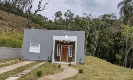 Chácara / sítio com 3 quartos à venda no Jardim Nossa Senhora das Graças, Cotia , 1600 m2 por R$ 620.000