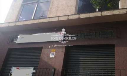 Prédio para Venda no bairro Prédio comercial com amplo salão de 140 metros e 3 conjuntos comerciais na parte superior