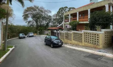 CASA GRANJA VIANA 5 DORMS NUM DOS MELHORES CONDOMÍNIOS