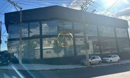 Casa comercial para alugar na Rua Joana Kalil, Jardim Meriti, São João de Meriti
