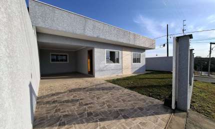 Casa com 3 quartos à venda na RUA PADRE WENCESLAU SZUNIEWICZ, 301, Alto da Lagoa, Irati, 119 m2 por R$ 470.000