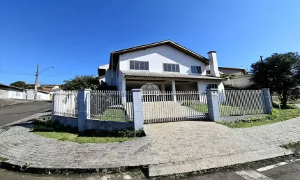 Casa com 3 quartos à venda na RUA AGOSTINHO ZARPELLON, 10, Jardim Califórnia, Irati, 120 m2 por R$ 580.000